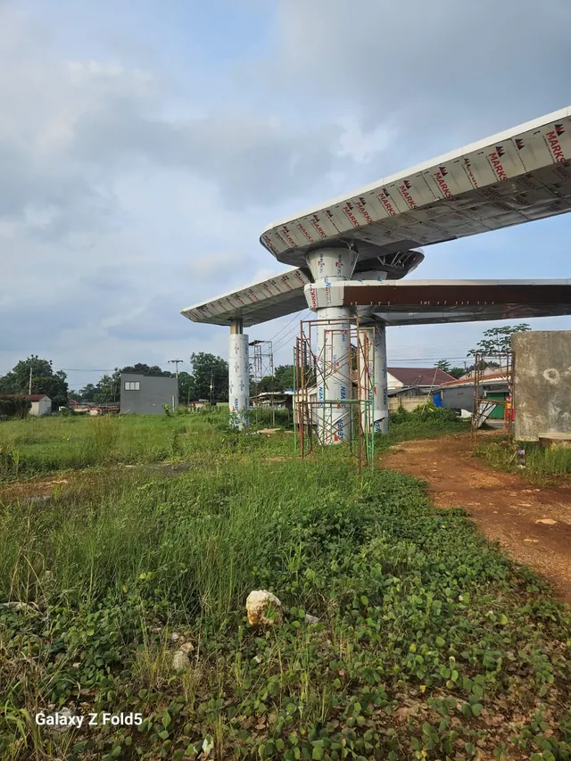 Dokumentasi pekerjaan fasad dan konstruksi PT AKA — foto 14