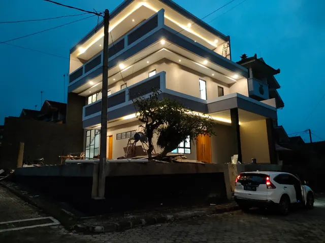 Dokumentasi pekerjaan fasad dan konstruksi PT AKA — foto 44