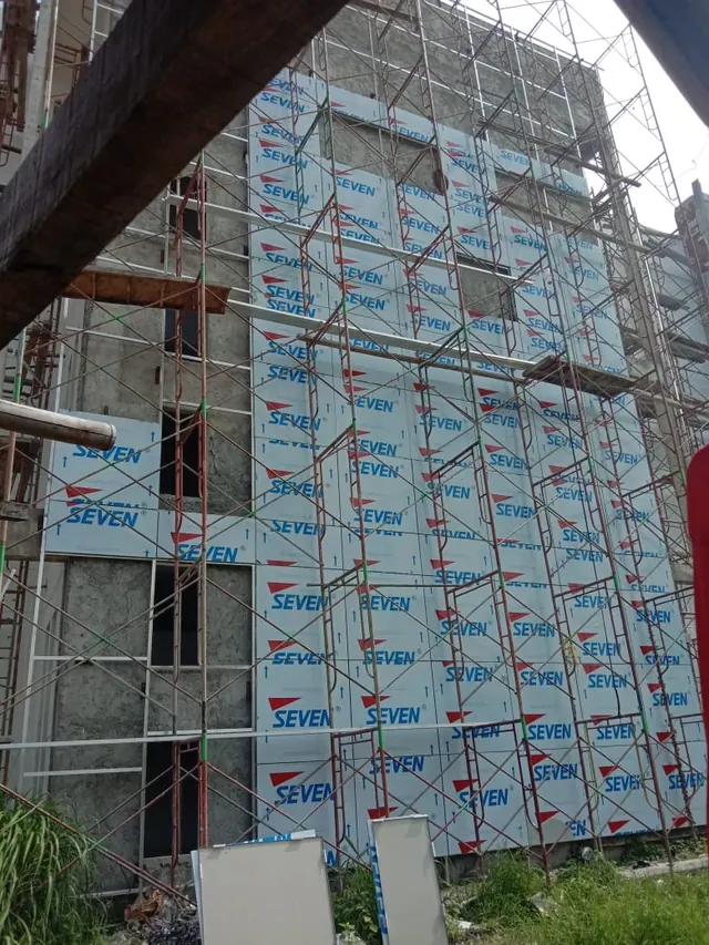 Dokumentasi pekerjaan fasad dan konstruksi PT AKA — foto 55